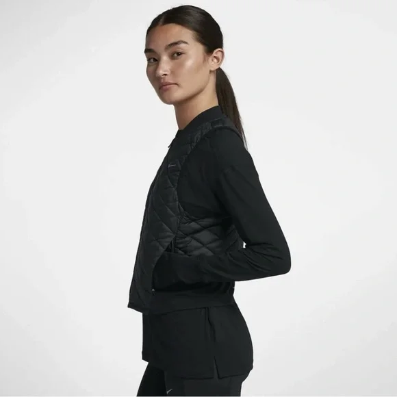 Nike Women’s AeroLayer Running Quilted Packable Vest - Picture 2 of 6